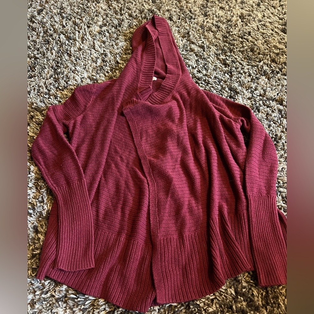 Hollister burgundy cardigan